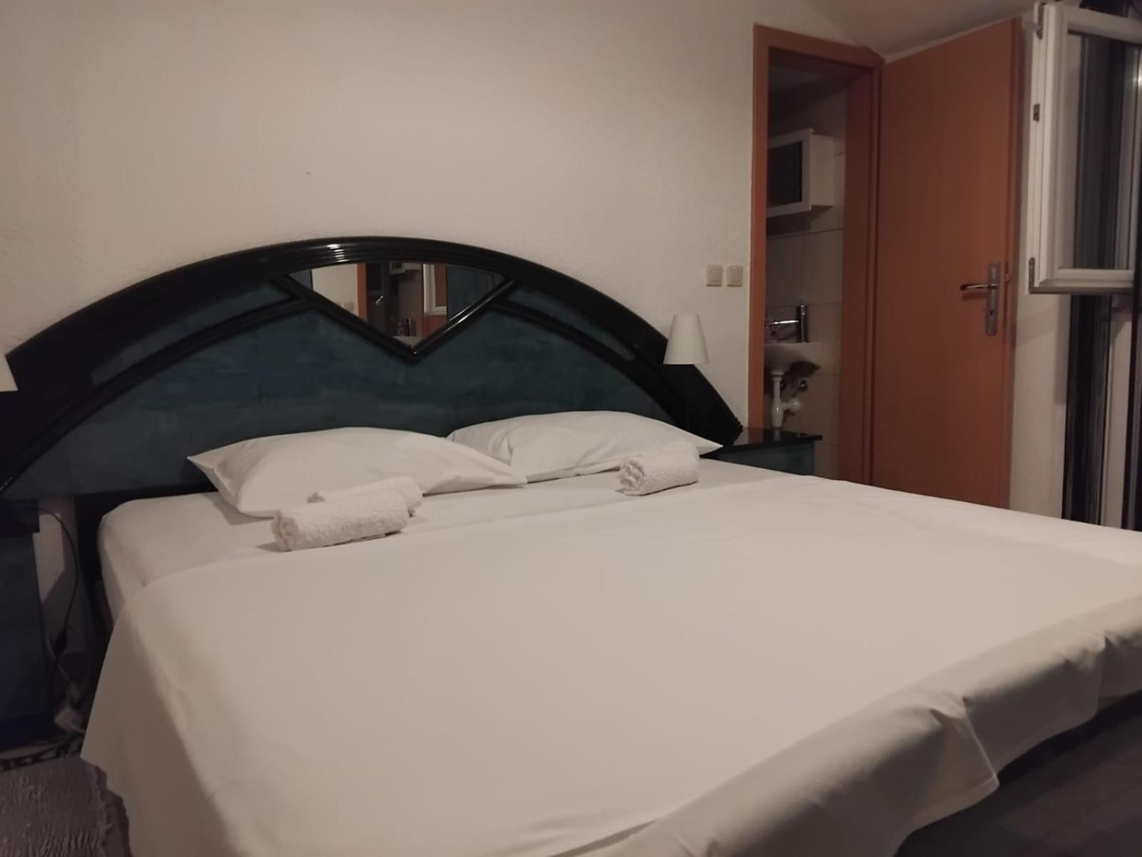 Apartman Zdravka Policnik エクステリア 写真